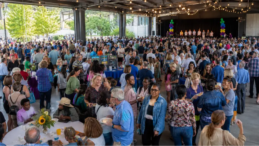 Use this nonprofit event catering budget guide to feed attendees on a sponsor cap with simple menus, portion planning, boxed lunches, sponsors.
